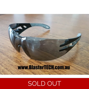 Safety Glasses Uvex Pheos Black/Grey arms, Smoke lens